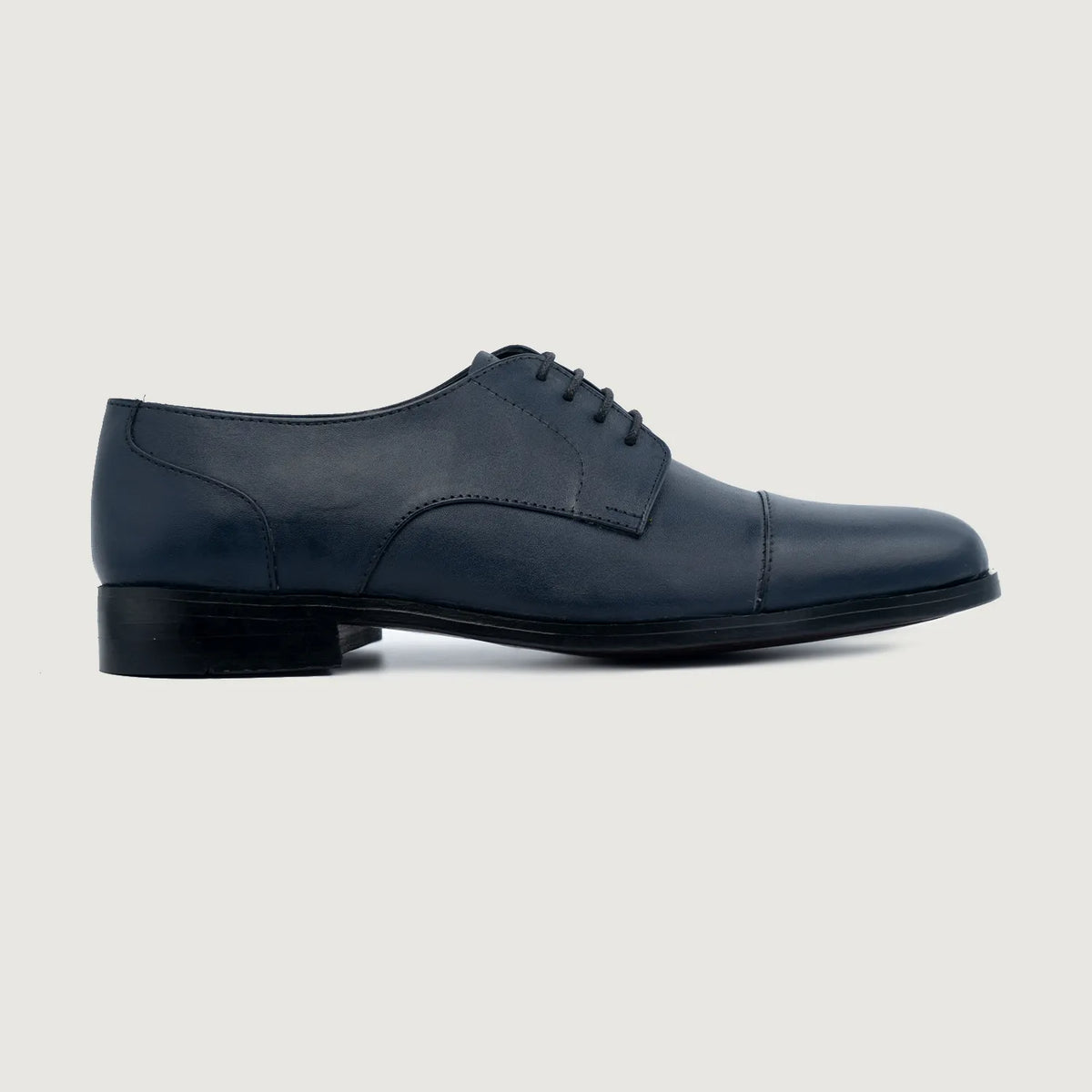 Midnight Blue Full-Grain leather Shoes - Goodyear welt კონსტრუქცია და წინა ცხვირის დეტალი