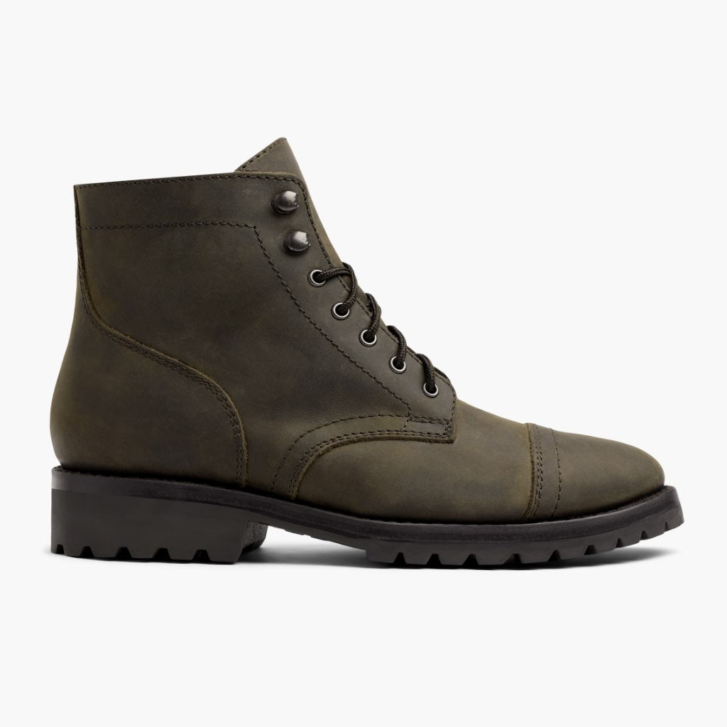 Olive Full-Grain leather Boots - Goodyear welt კონსტრუქცია და წინა ცხვირის დეტალი