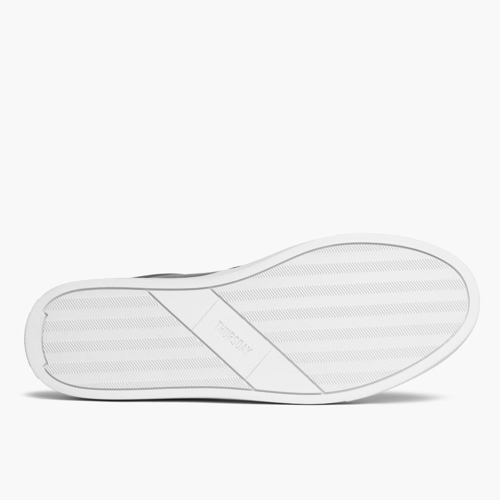 High-Traction Rubber Outsole & Lug Tread Pattern on Court შავი ტყავის კედები მამაკაცის