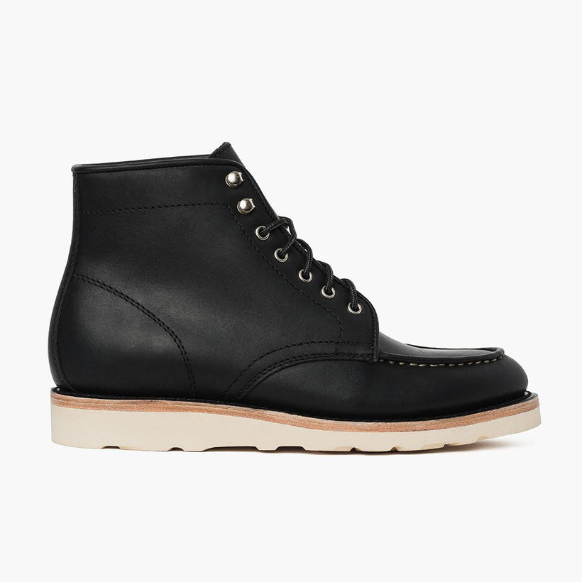 Diplomat შავი Matte Leather Boots მამაკაცის