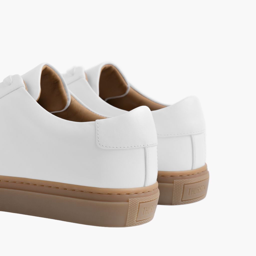 High-Traction Rubber Outsole & Lug Tread Pattern on Legacy White ტყავის კედები მამაკაცის