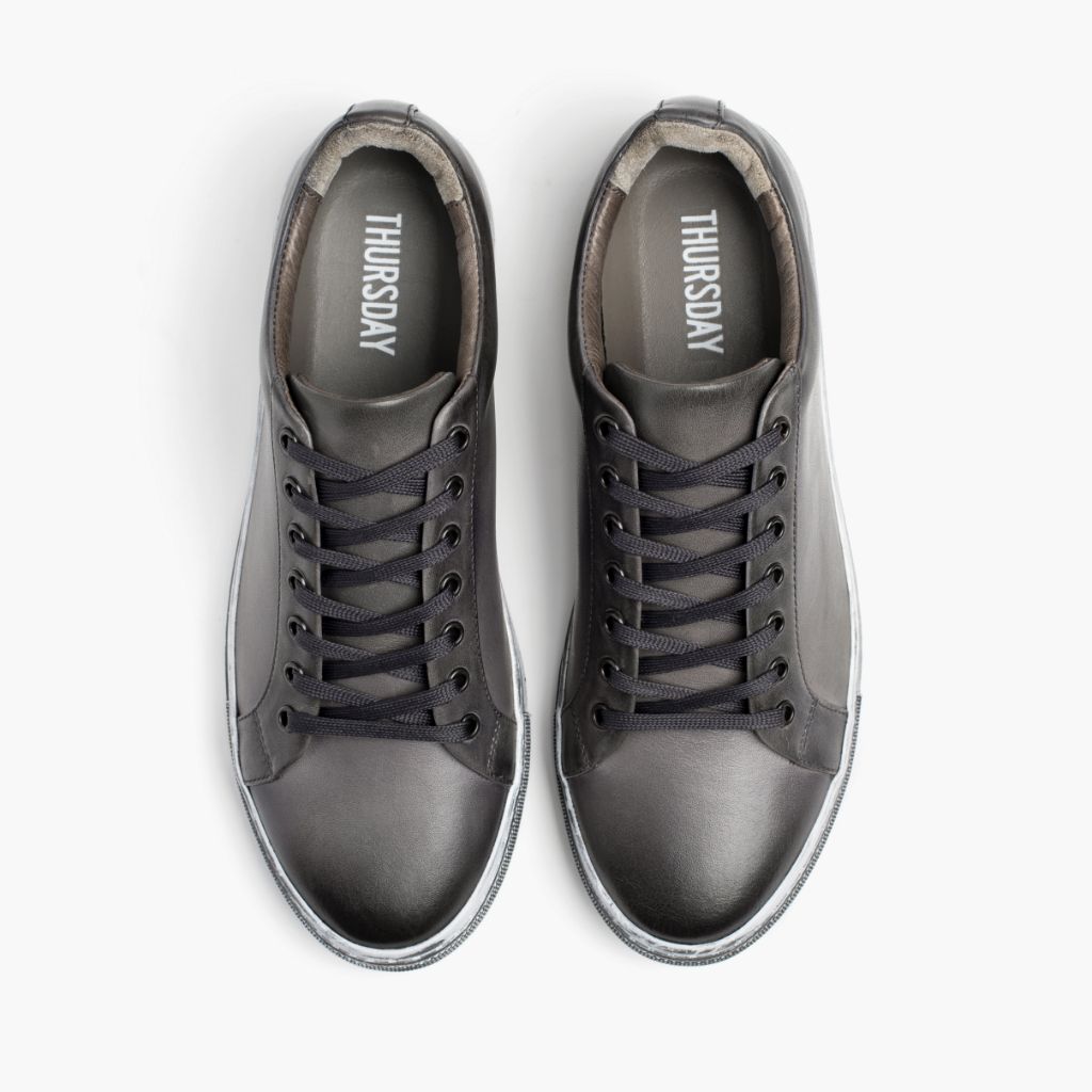 Premier Low Top Distressed Grey ტყავის კედები მამაკაცის For Men - გაძლიერებული ქუსლი და ზუსტი ორმაგი ნაკერი