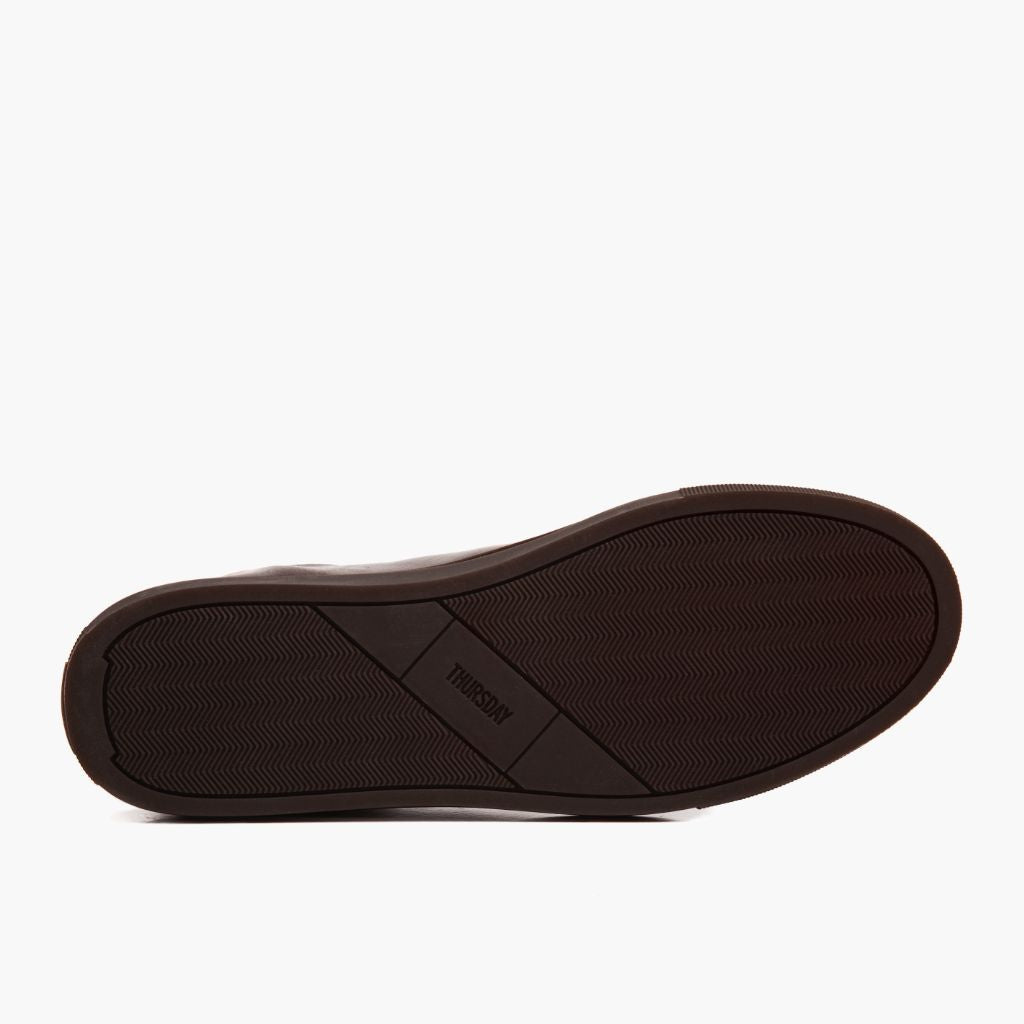 High-Traction Rubber Outsole & Lug Tread Pattern on Premier Low Top Old English ტყავის კედები მამაკაცის For Men