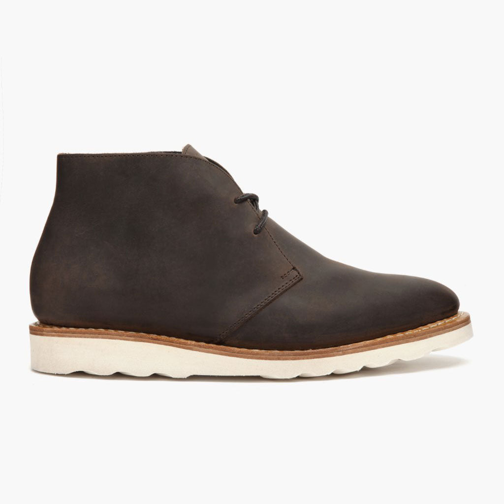 Classic Full-Grain leather Boots - Goodyear welt კონსტრუქცია და წინა ცხვირის დეტალი