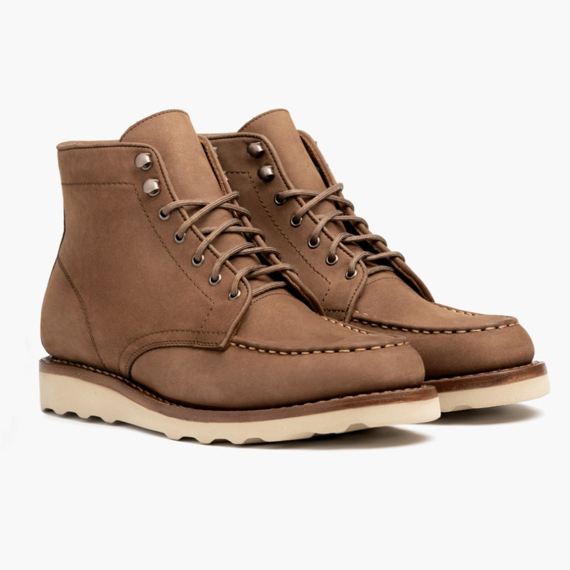 Diplomat Pebble Leather Boots ქალის