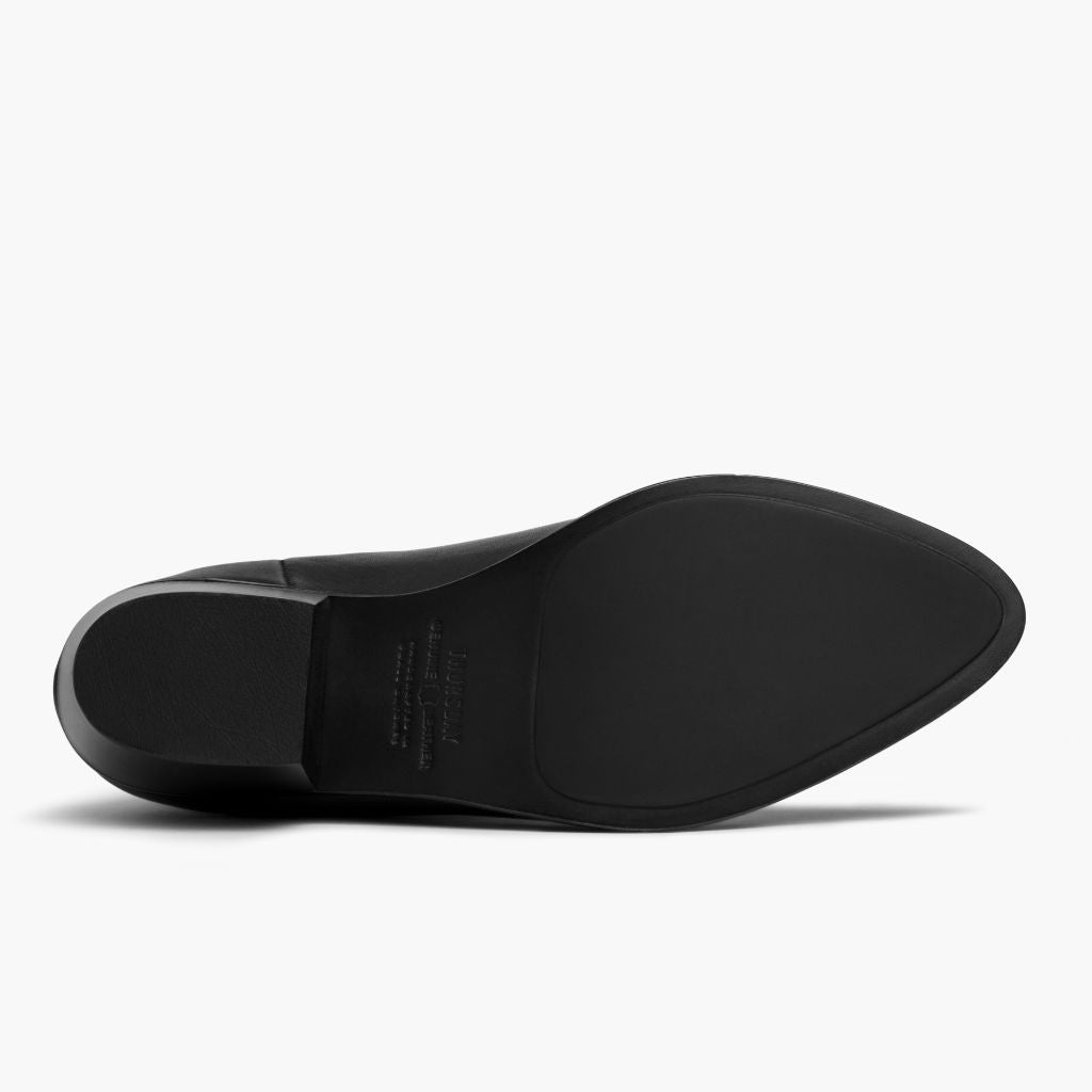 High-Traction Rubber Outsole & Lug Tread Pattern on Dreamer Bootie შავი ტყავის ჩექმები ქალის