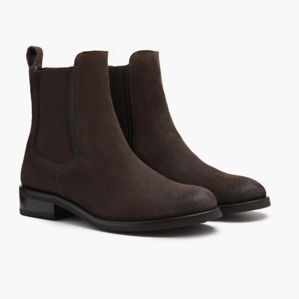 Dark Brown Goatskin Suede Leather Boots - Goodyear welt კონსტრუქცია და წინა ცხვირის დეტალი