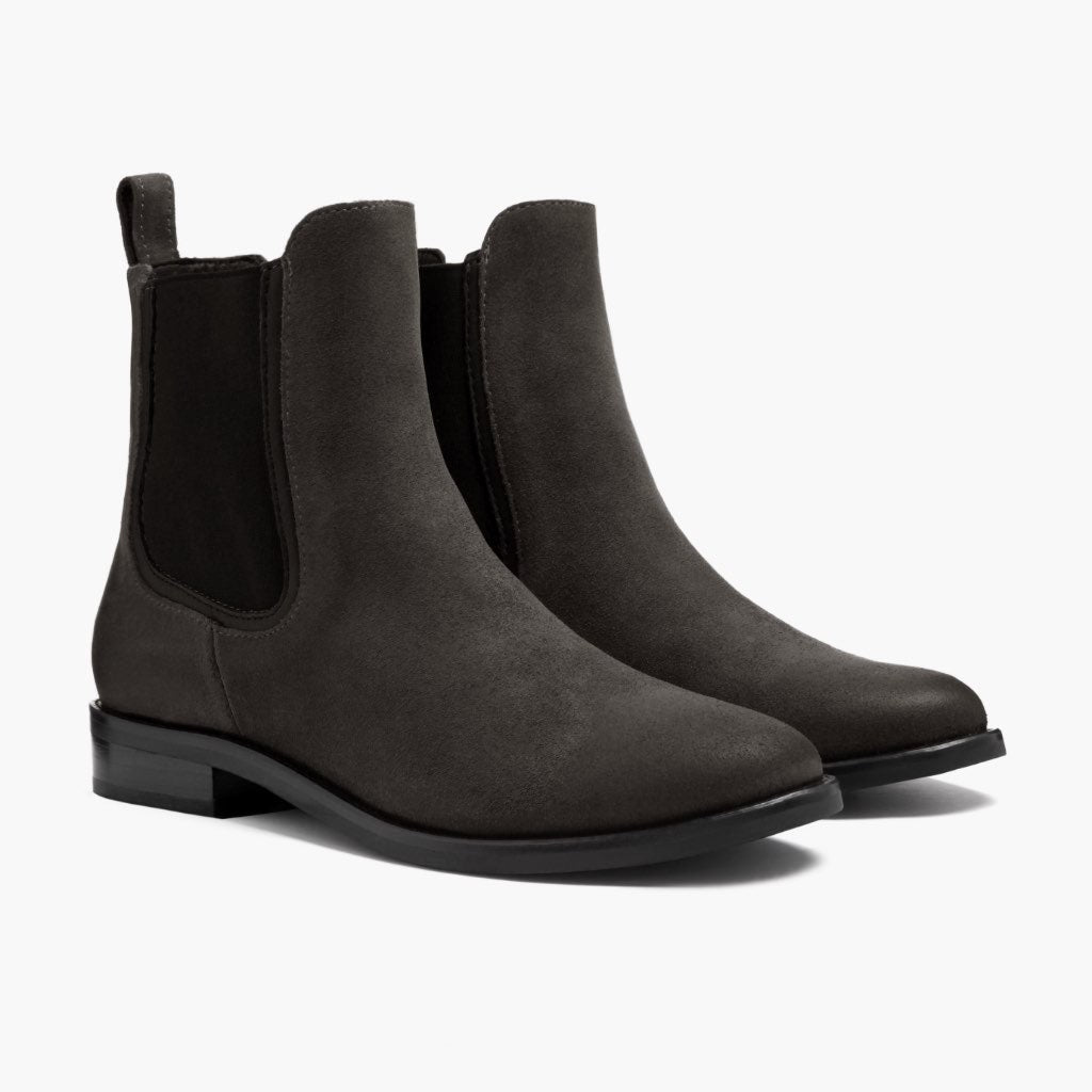 Grey Full-Grain leather Boots - Goodyear welt კონსტრუქცია და წინა ცხვირის დეტალი