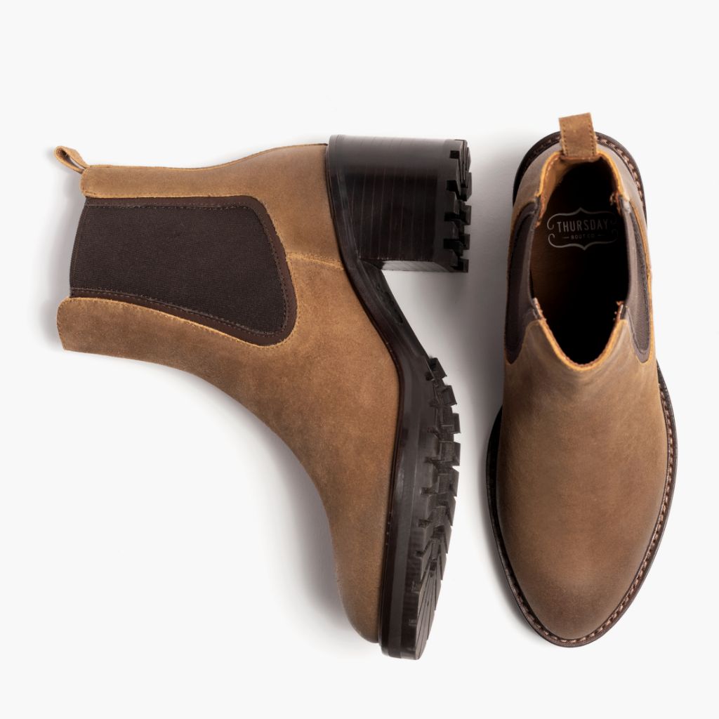 High-Traction Rubber Outsole & Lug Tread Pattern on Knockout Safari ტყავის ჩექმები ქალის