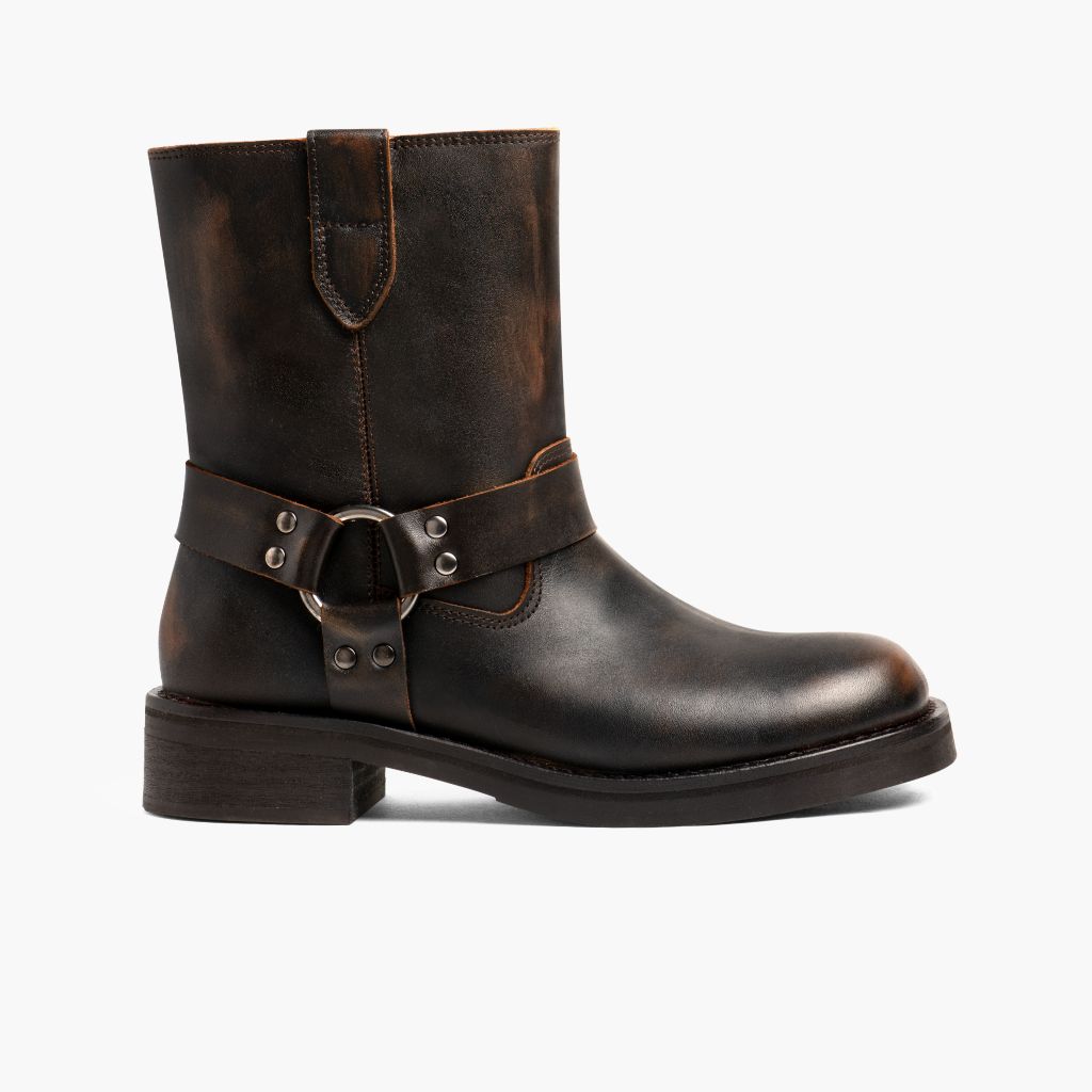 Outlaw Vintage ყავისფერი ტყავის ჩექმები ქალის in Vintage Brown Full-Grain Leather - გვერდითი ხედი | შეიძინეთ ონლაინ
