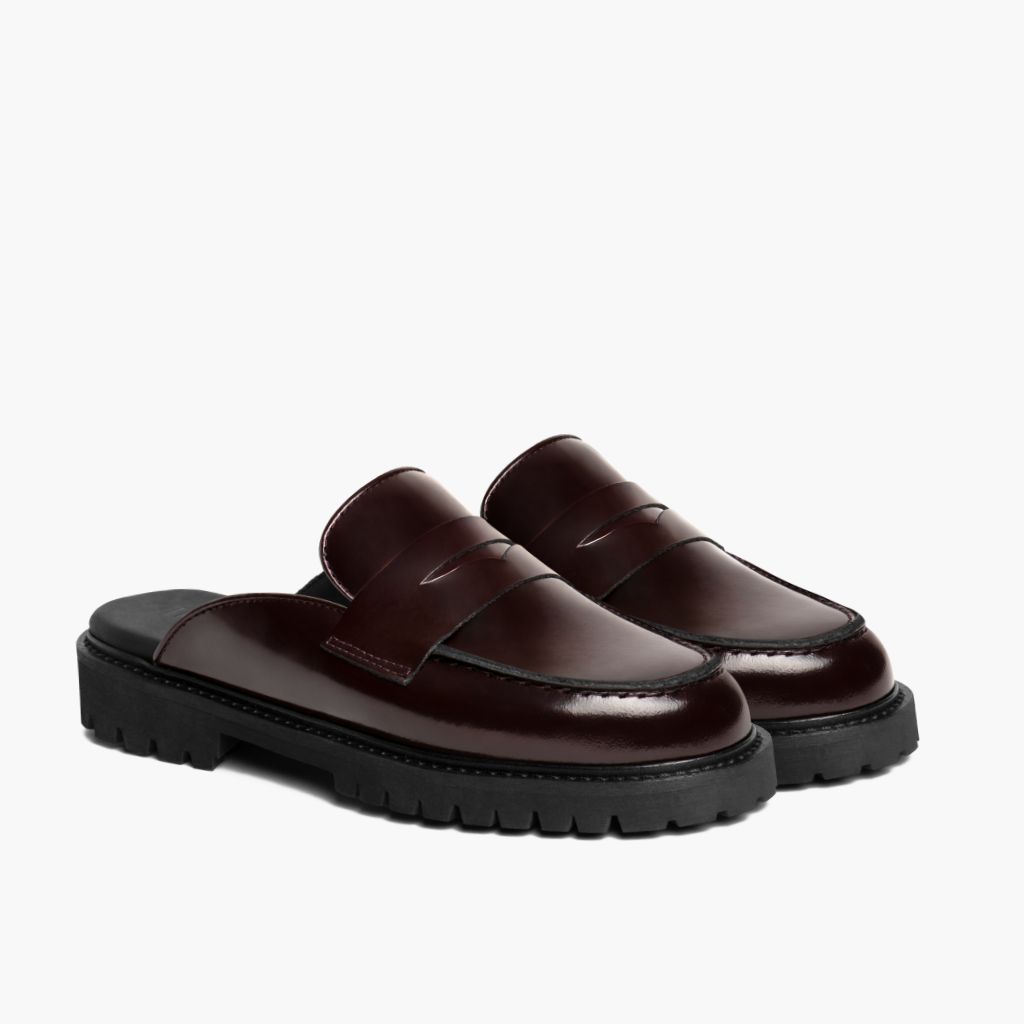 Penny Mule ბურგუნდიული ტყავის ჩექმები ქალის in Burgundy Full-Grain Leather - გვერდითი ხედი | შეიძინეთ ონლაინ