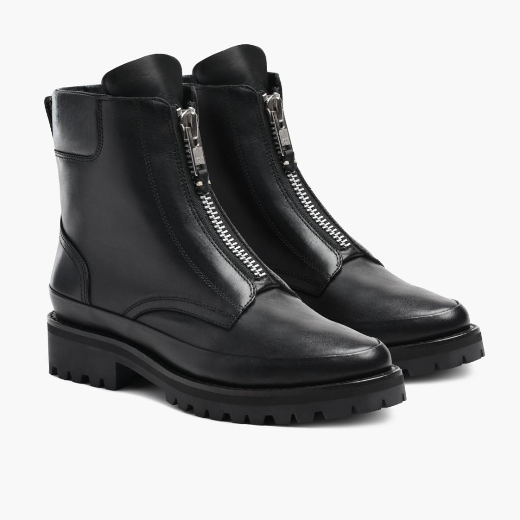 Black Full-Grain leather Boots - Goodyear welt კონსტრუქცია და წინა ცხვირის დეტალი