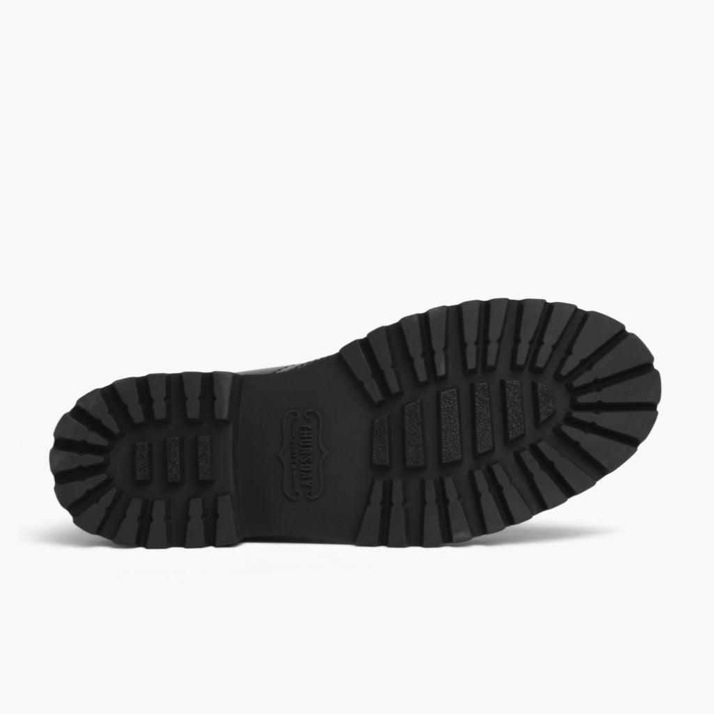 High-Traction Rubber Outsole & Lug Tread Pattern on Captain შავი (StormKing®) ტყავის ჩექმები ქალის