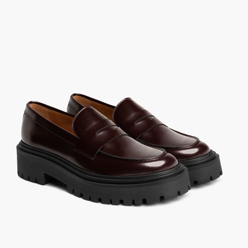 Penny Platform ბურგუნდიული ტყავის ჩექმები ქალის in Burgundy Full-Grain Leather - გვერდითი ხედი | შეიძინეთ ონლაინ