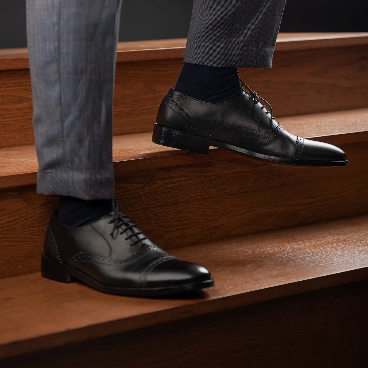 Orlaven Greyson Brogues Oxford შავი ტყავის ფეხსაცმელი მამაკაცის footwear image 10