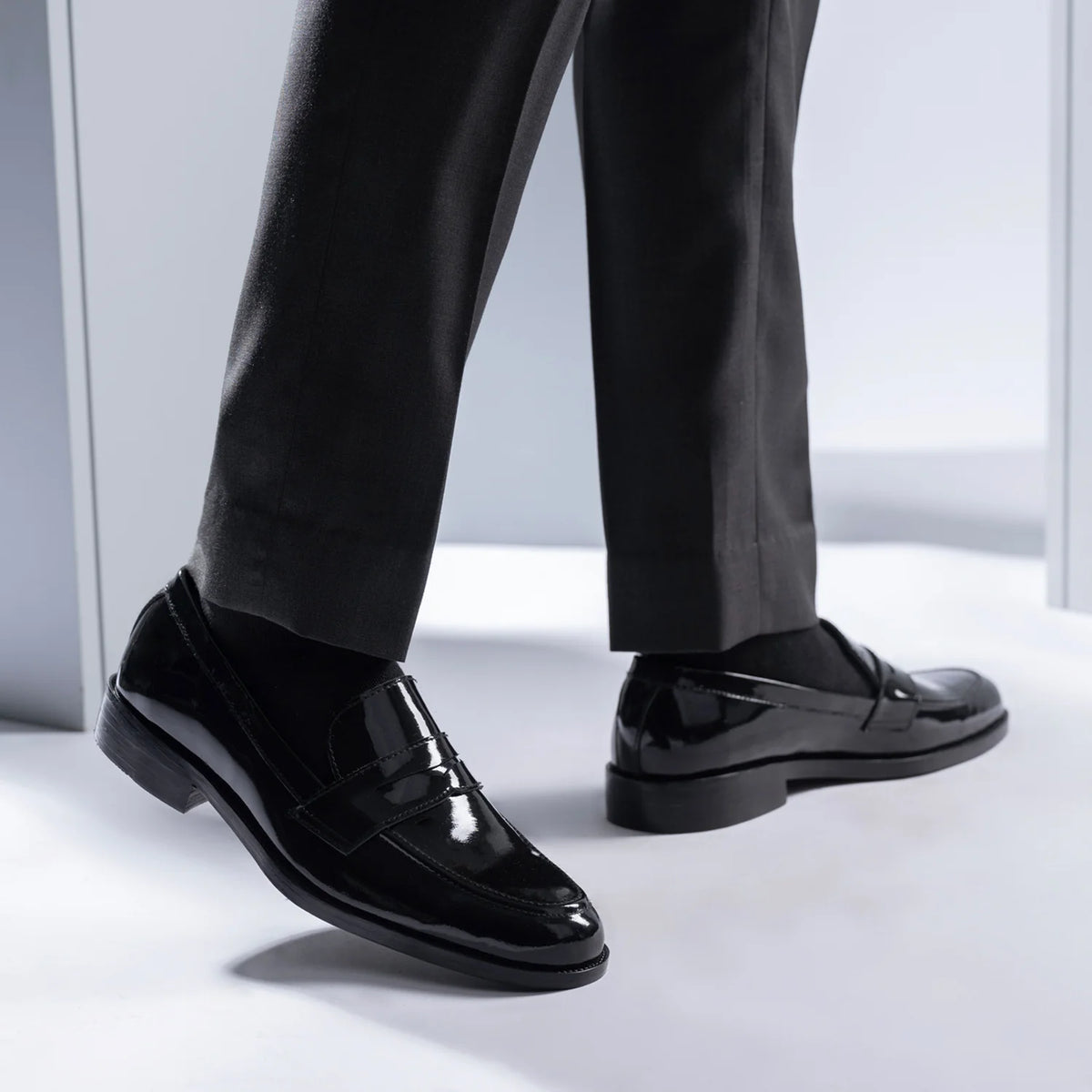 Orlaven Baxton შავი Patent ტყავის ლოფერები მამაკაცის footwear image 9