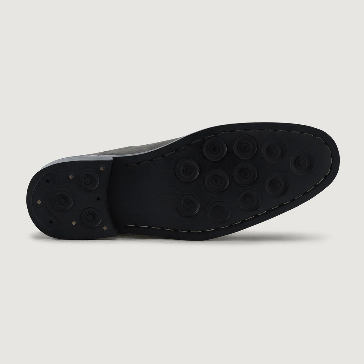 Clarkson Chelsea Grey Nubuck ტყავის ჩექმები - StudGuard მამაკაცის - გაძლიერებული ქუსლი და ზუსტი ორმაგი ნაკერი