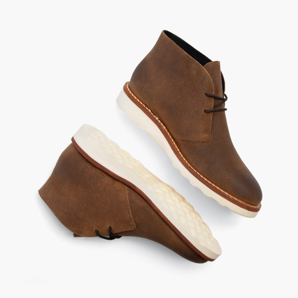 High-Traction Rubber Outsole & Lug Tread Pattern on Scout Safari ტყავის ჩექმები მამაკაცის For Men