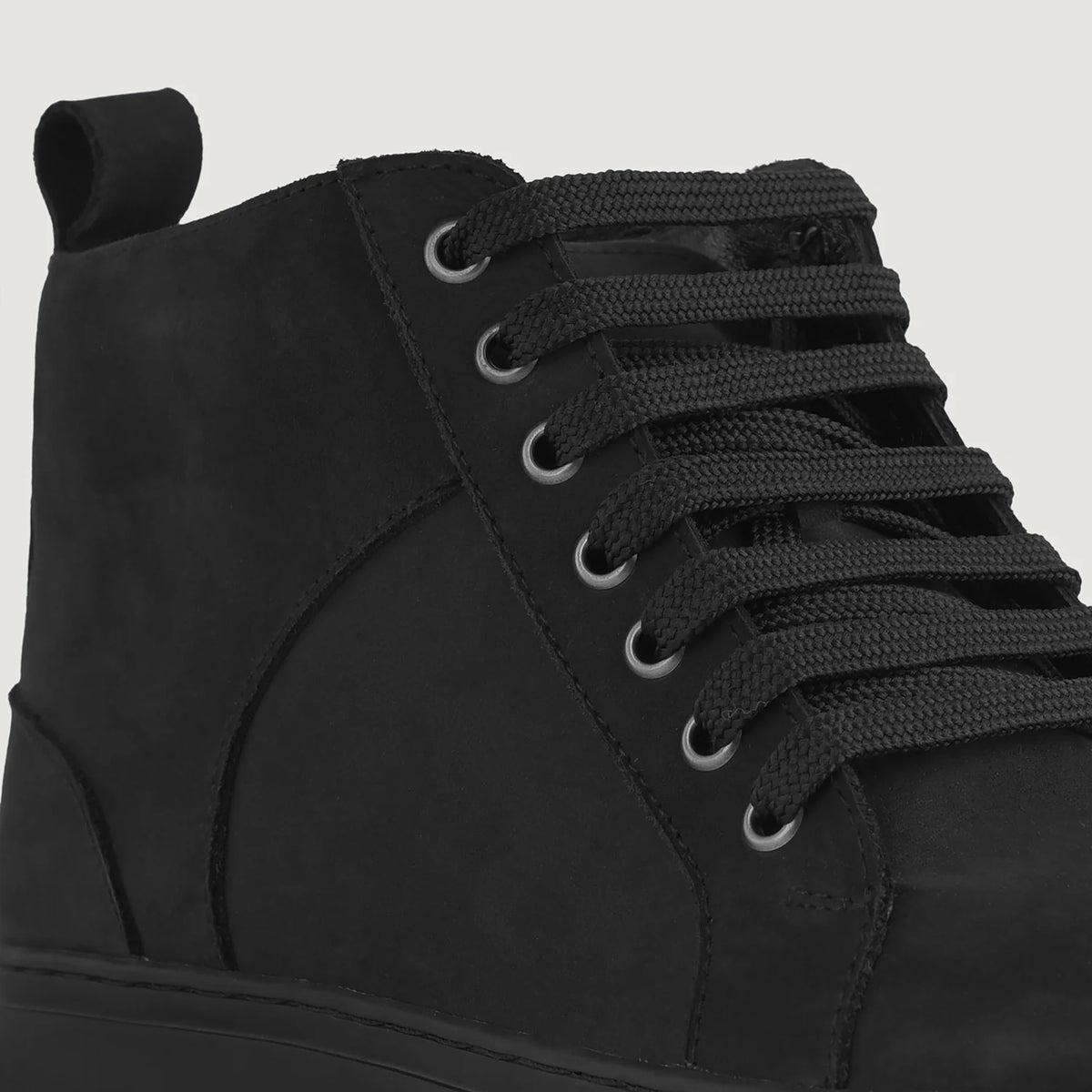 Orlaven Marty High Top შავი Nubuck ტყავის კედები მამაკაცის footwear image 9