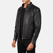 
Black Cowhide Leather Biker Jacket - უკანა ხედი გამოკვეთილი მხრებით და სუფთა დაბოლოებით