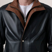 
შიდა სარჩულის ხედი Showing Quilted Polyester Lining & ორი ფუნქციური შიდა ჯიბე