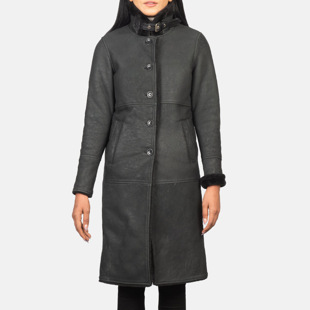 
ახლო ხედი of Buckled Collar & Button Hardware on Alina Shearling შავი ტყავის პალტო ქალის