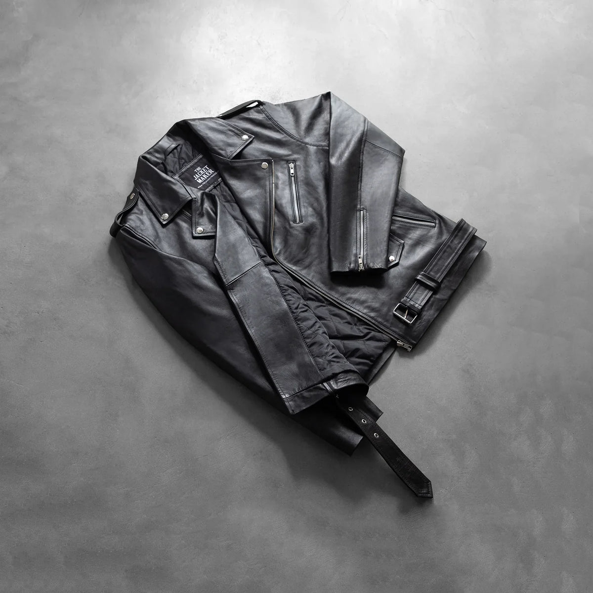 
დაბოლოების ოსტატური დამუშავება Allaric Alley Black Leather Biker Jacket