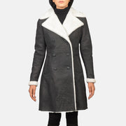 
ახლო ხედი of Notch & Leather Buttons Hardware on Amie Black Double Breasted Shearling Coat