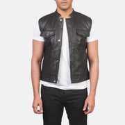 
Atlas Moto ყავისფერი ტყავის ჟილეტი მამაკაცის in Brown Sheepskin Leather - წინა ხედი და მორგებული სილუეტი | შეიძინეთ ონლაინ