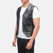 
Black Cowhide leather Vest - უკანა ხედი გამოკვეთილი მხრებით და სუფთა დაბოლოებით