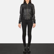 
Ava Ma-1 Black Leather Bomber Jacket - გვერდითი პროფილი ერგონომიული სახელოს ჭრით