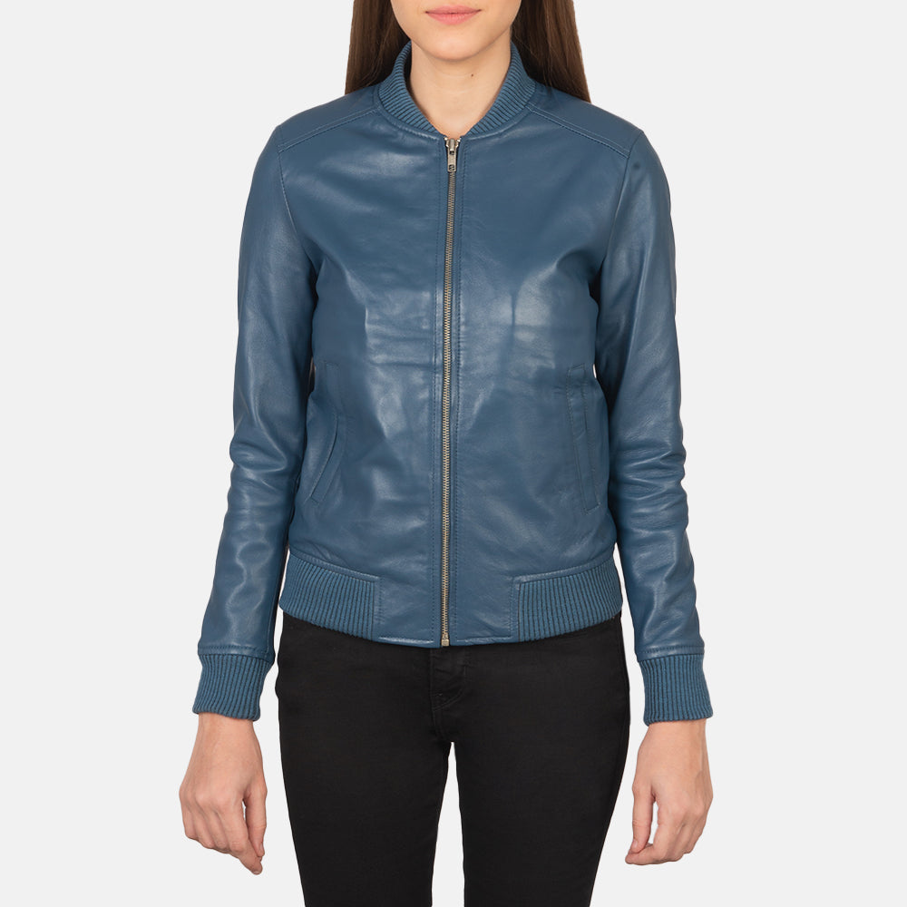 
ახლო ხედი of Varsity - Rib Knit & Zipper with Wind Flap Hardware on Bliss ლურჯი ტყავის ბომბერი ქალის
