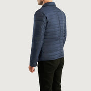 
ახლო ხედი of High neck & Button Hardware on Bo Quilt Windbreaker ტყავის ქურთუკი მამაკაცის