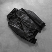 
მორგების ხედი:  Bouncer Biz Black Leather Hooded Bomber Jacket მოდელზე ბუნებრივ დღის სინათლეზე