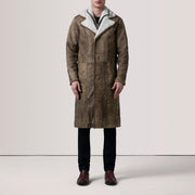 
Distressed Brown Sheepskin Snuffed Aviator Jacket - უკანა ხედი გამოკვეთილი მხრებით და სუფთა დაბოლოებით