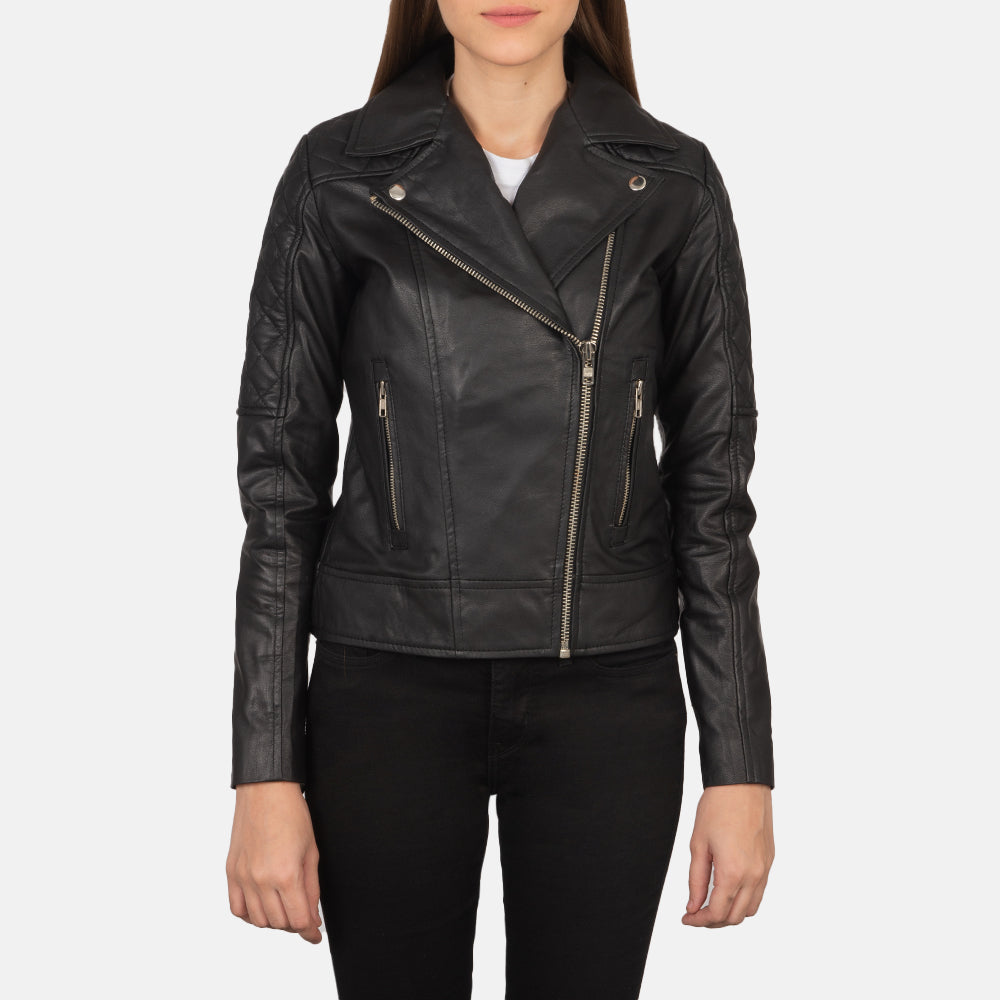 
ახლო ხედი of Notch & Zipper Hardware on Carolyn Quilted Black Biker Jacket