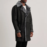 
Brown Goatskin Suede Aviator Jacket - უკანა ხედი გამოკვეთილი მხრებით და სუფთა დაბოლოებით