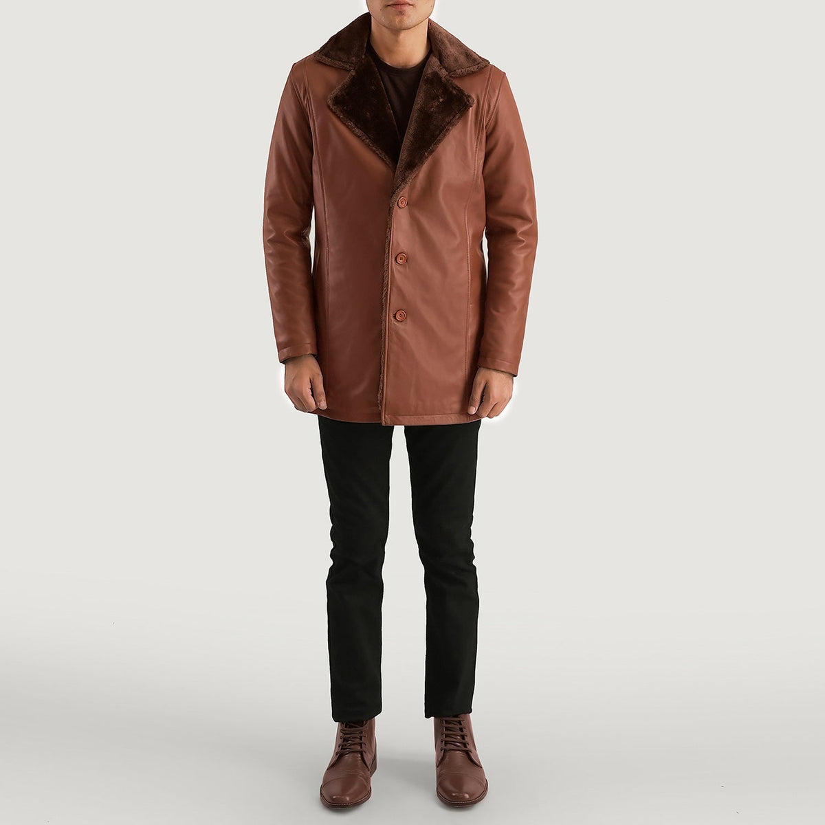 
Cinnamon ყავისფერი Leather Fur ტყავის პალტო მამაკაცის - გვერდითი პროფილი ერგონომიული სახელოს ჭრით