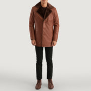 
Cinnamon ყავისფერი Leather Fur ტყავის პალტო მამაკაცის - გვერდითი პროფილი ერგონომიული სახელოს ჭრით