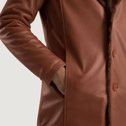 
შიდა სარჩულის ხედი Showing Faux Fur Lined (Torso) & ორი ფუნქციური შიდა ჯიბე