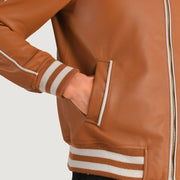 
შიდა სარჩულის ხედი Showing Quilted Polyester Lining & ორი ფუნქციური შიდა ჯიბე