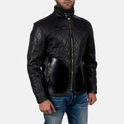 
ახლო ხედი of High neck with Belt & Zipper Hardware on Equilibrium შავი ტყავის ქურთუკი მამაკაცის