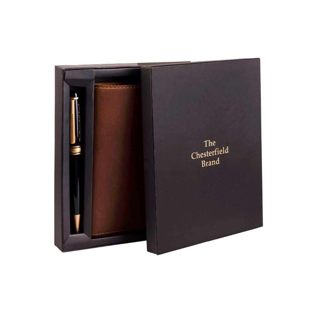 
ახლო ხედი of Classic Collar & Heavy-Duty Zipper Hardware on Giftset Leather Writing Case and Pen (Passport holder)
