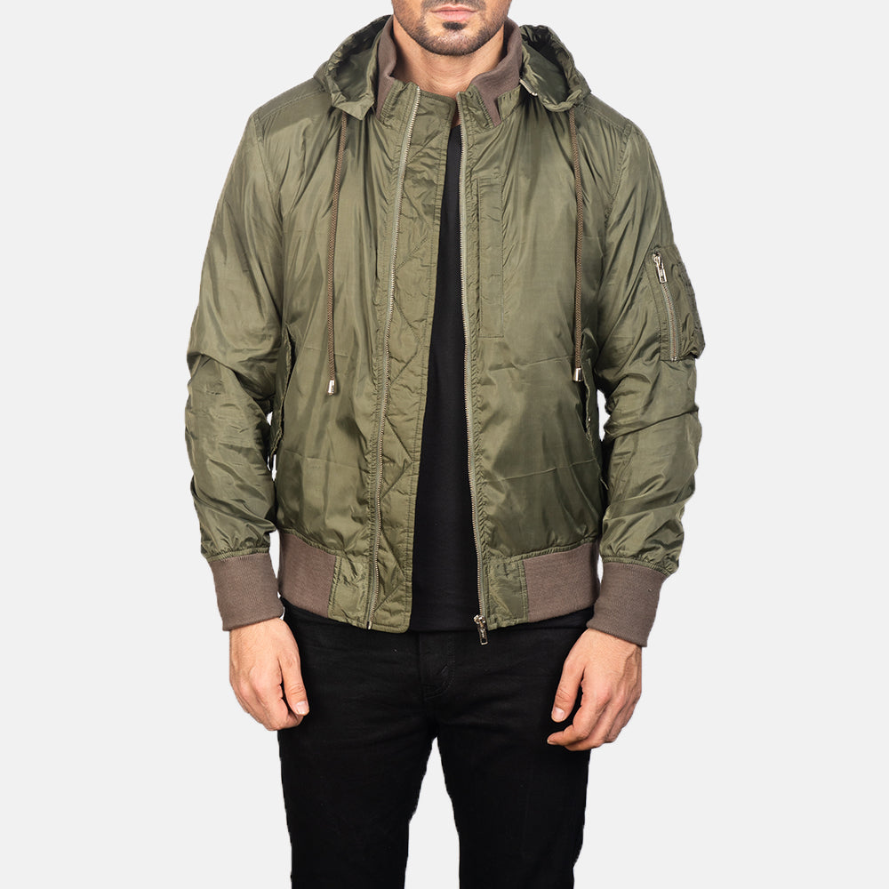 
Hanklin Ma-1 Green Hooded Bomber Jacket in Green Nylon - წინა ხედი და მორგებული სილუეტი | შეიძინეთ ონლაინ