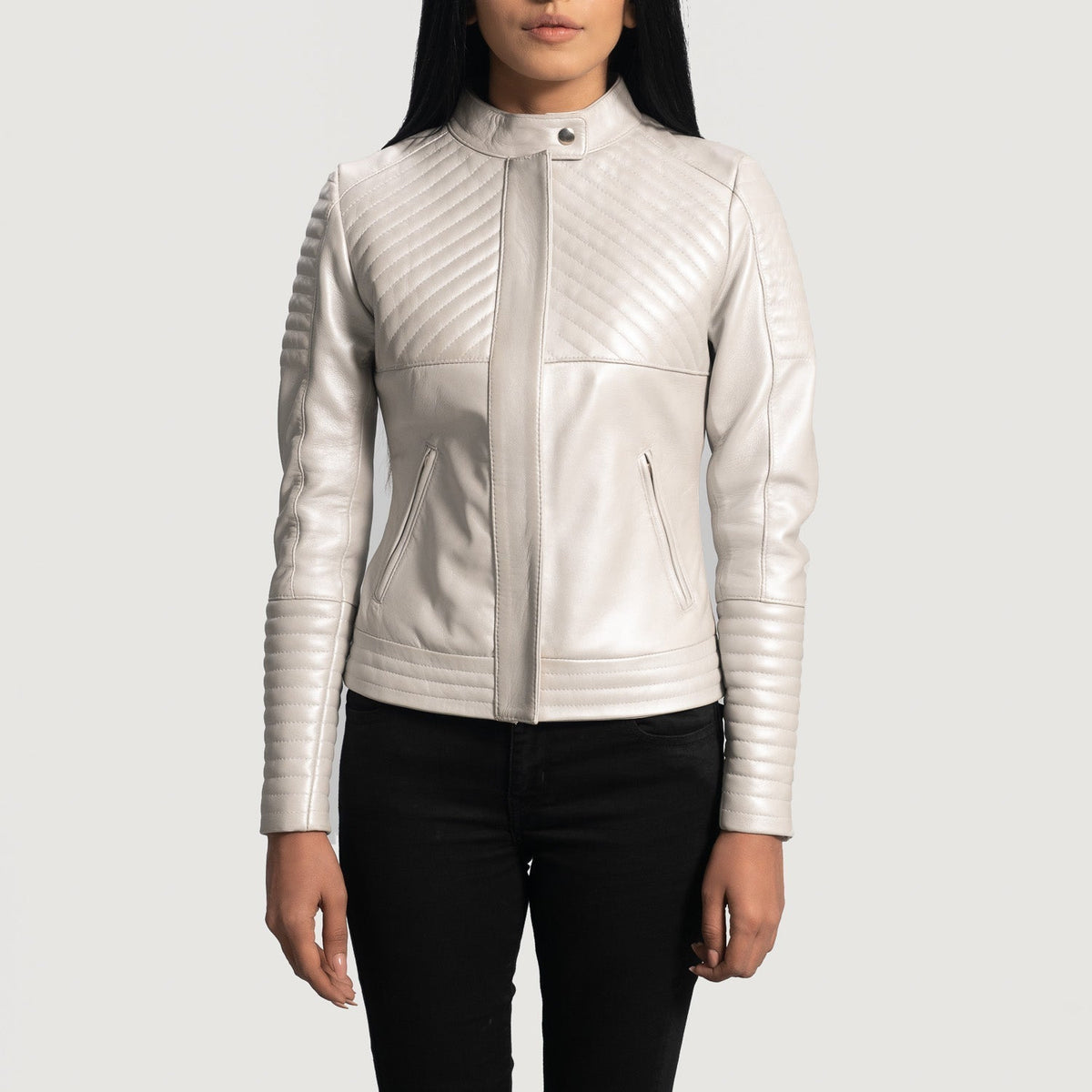 Ice Maiden Silver Quilted ტყავის ბაიკერის ქურთუკი ქალის in Silver Sheepskin Leather - Front Profile View &amp; Tailored Silhouette | Buy Online
