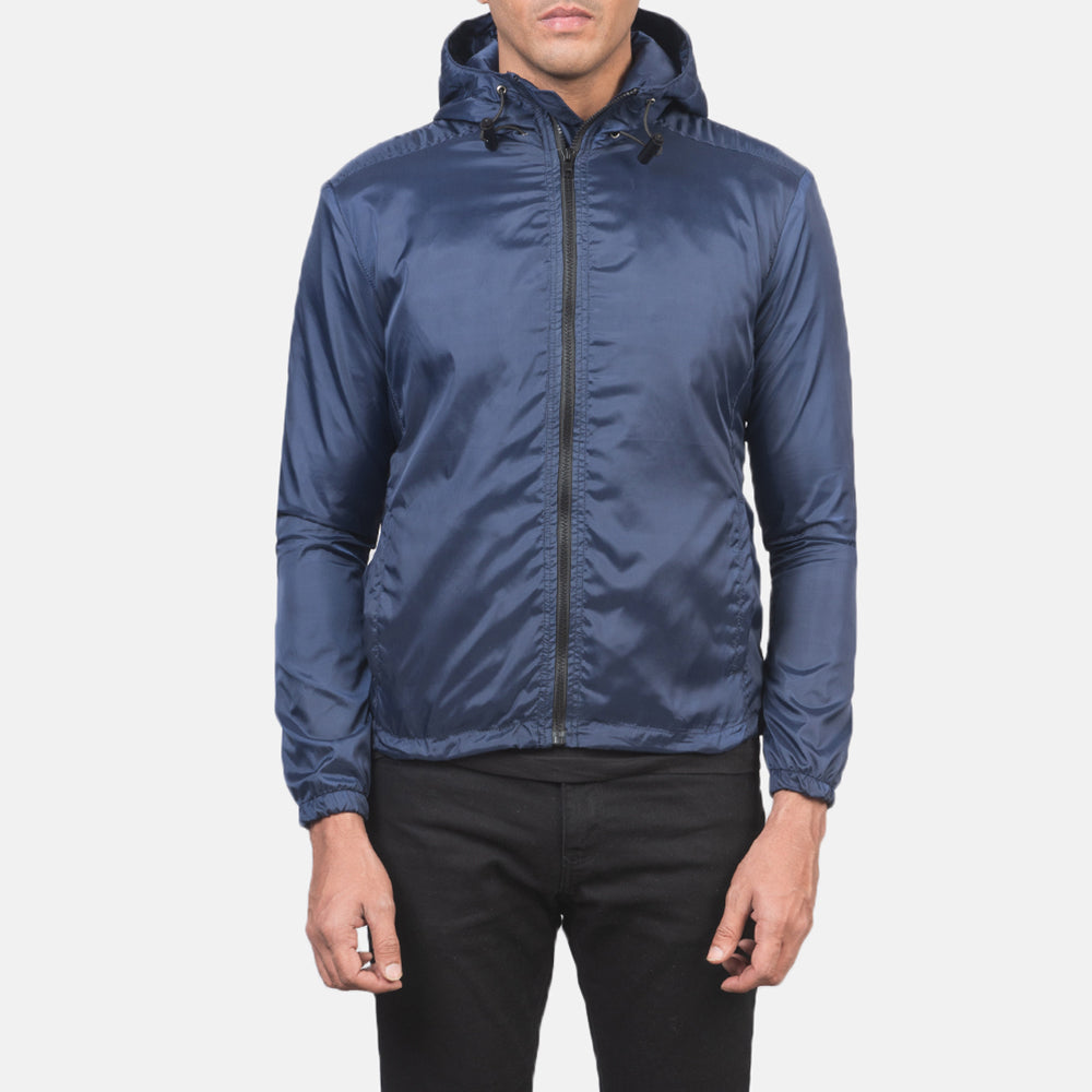
Jimmy ლურჯი Hooded Windbreaker ტყავის ქურთუკი მამაკაცის in Blue Nylon - წინა ხედი და მორგებული სილუეტი | შეიძინეთ ონლაინ
