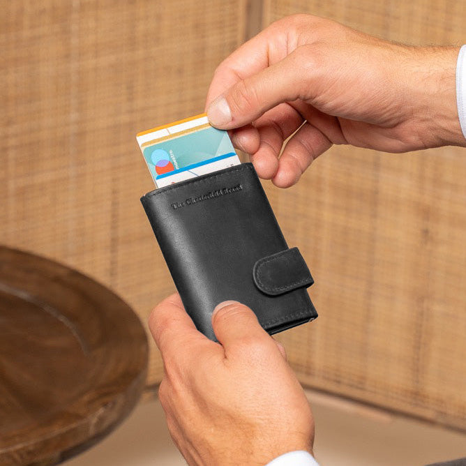 
Classic 100% Full-Grain Leather Card Holder - უკანა ხედი გაძლიერებული ტყავის სახელურებით