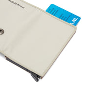 
შიდა სარჩულის ხედი Showing Dedicated Padded Laptop Sleeve & Multi-Compartment Organization
