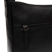 
შიდა სარჩულის ხედი Showing Dedicated Padded Laptop Sleeve & Multi-Compartment Organization