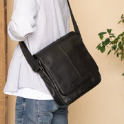 
Classic 100% Full-Grain leather Bag - უკანა ხედი გაძლიერებული ტყავის სახელურებით